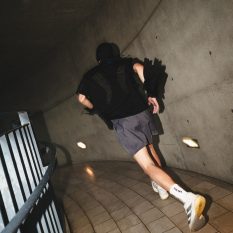 DSC081990000